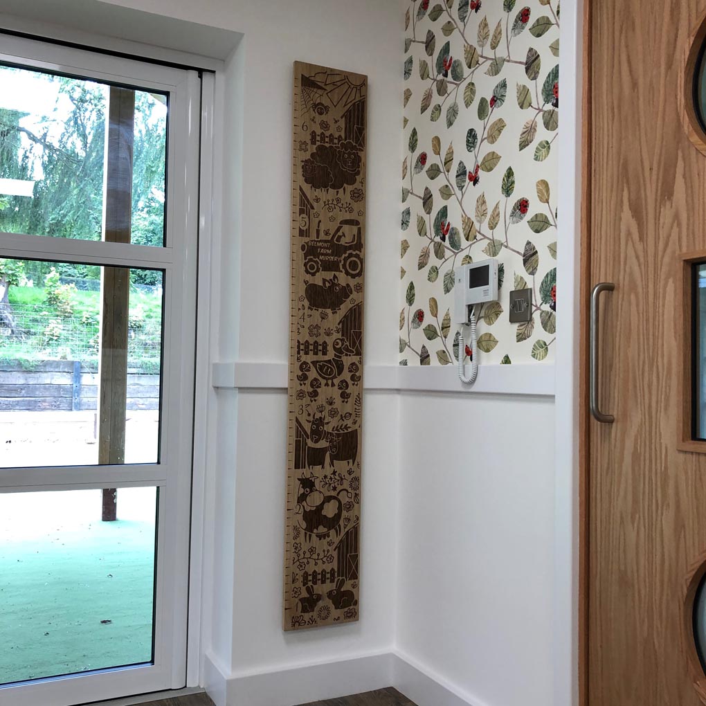 Farmers Paradise Solid Oak Engraved Personalised Height Chart