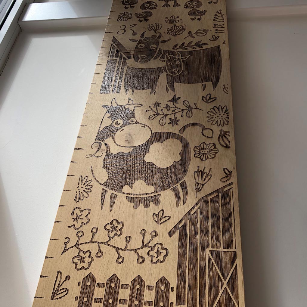 Farmers Paradise Solid Oak Engraved Personalised Height Chart